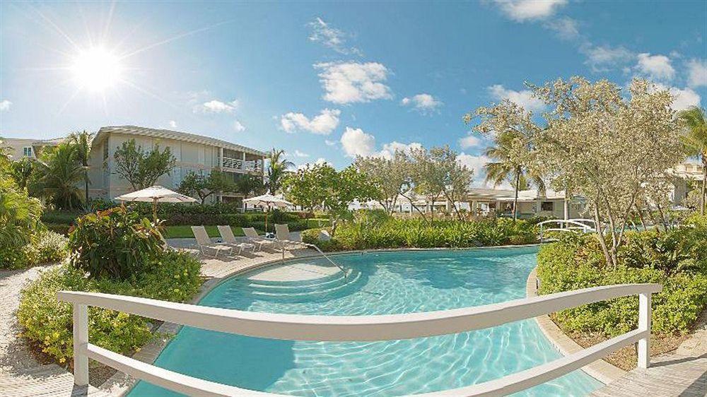 Ocean Club West Resort Grace Bay Buitenkant foto