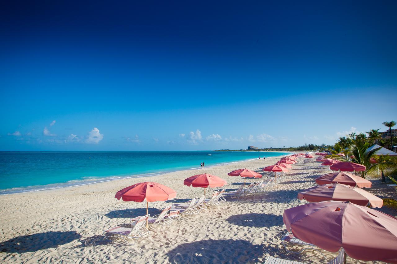 Ocean Club West Resort Grace Bay Buitenkant foto