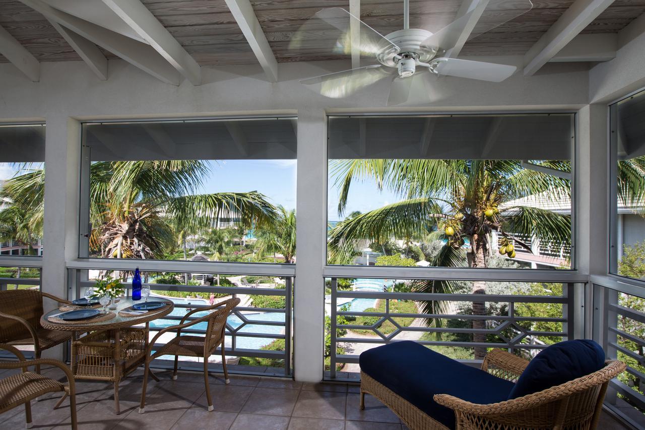 Ocean Club West Resort Grace Bay Buitenkant foto