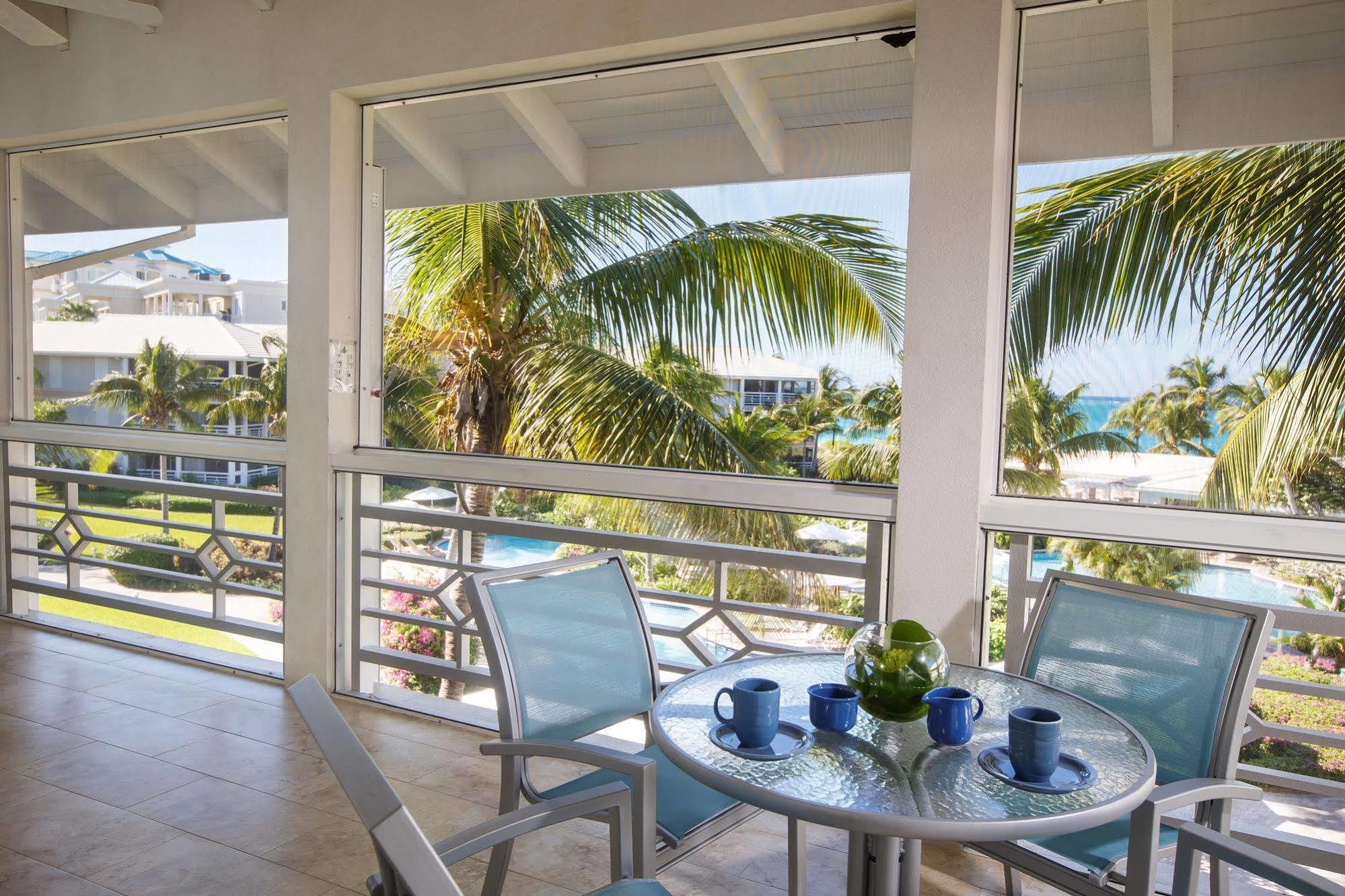 Ocean Club West Resort Grace Bay Buitenkant foto